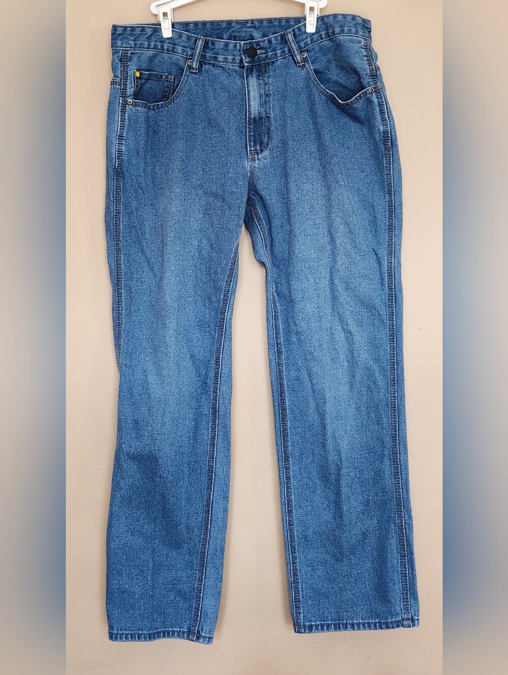 Caterpillar Men's Relaxed Medium Blue Denim Jeans